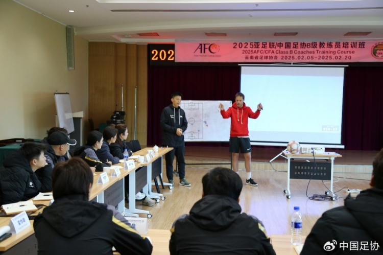  技術(shù)為王，中國足球踏上尋找靈魂之路