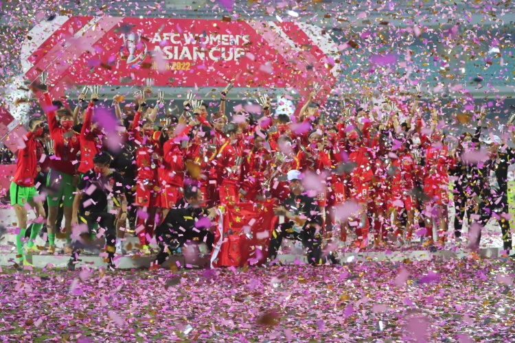  中國女足亞洲杯奪冠三周年！決賽3-2逆轉(zhuǎn)韓國，時隔16年再登頂